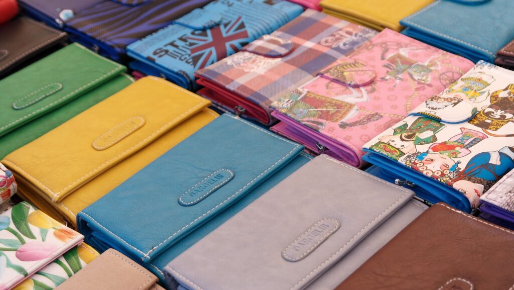 wallet g396d8dc58 1920 1024x577 - 【2022年】風水から見るピンクとベージュの財布。選び方をご紹介！