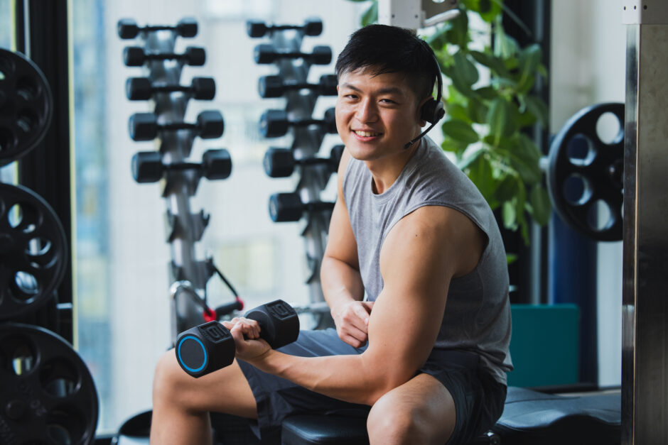 pixta 92726910 M 1 940x627 - 【2022年最新版】六本木でダイエットや筋トレにおすすめの"安い"スポーツジム、フィットネス、パーソナルトレーニング、ヨガ、キックボクシング等10選(24時間営業・プール付き・女性専用・無料体験あり)