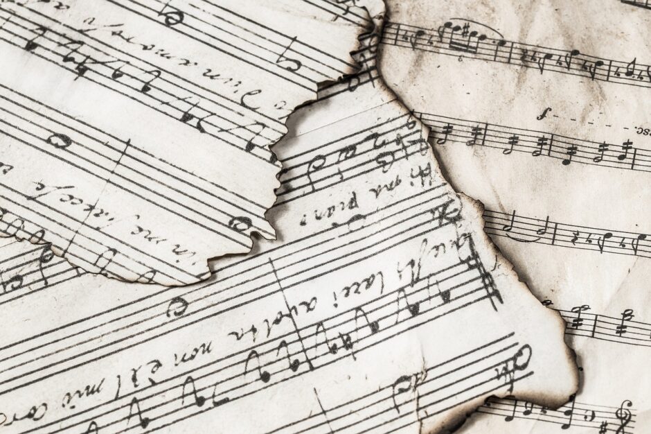 【2020年最新】最安の府中のおすすめ・人気のピアノ教室ランキングと口コミ music notes 3221097 1280 940x626 - 【2020年最新】最安の府中のおすすめ・人気のピアノ教室ランキングと口コミ